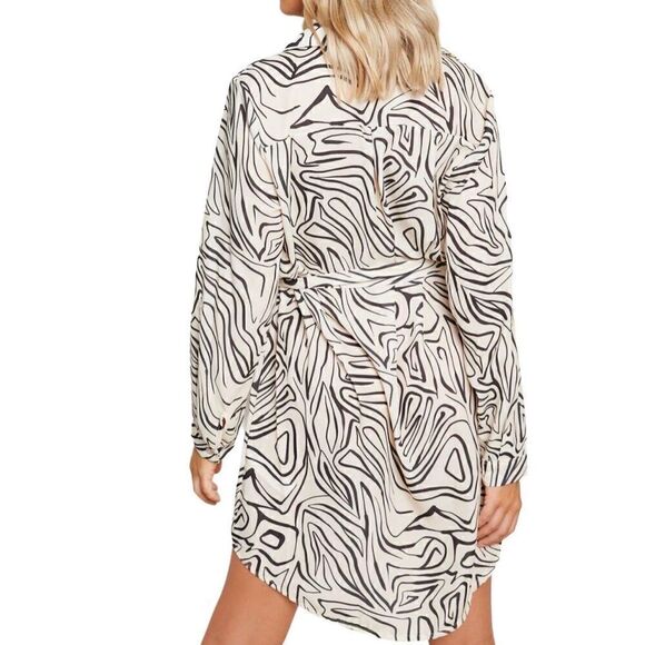 Boohoo Abstract Wrap Dress Sz 6 - Picture 4 of 4